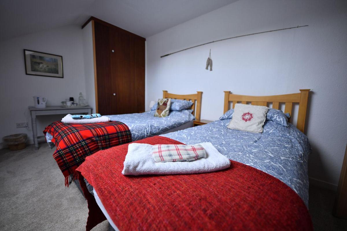 Caol Muile Bed and Breakfast Lochaline Exteriör bild