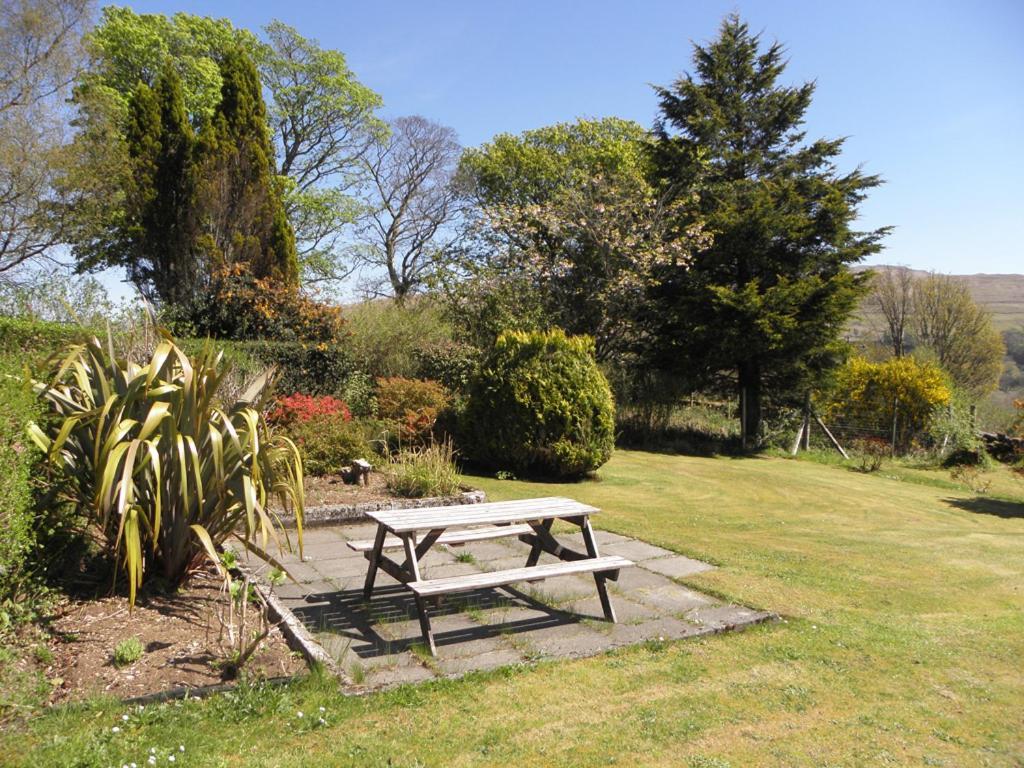 Caol Muile Bed and Breakfast Lochaline Exteriör bild
